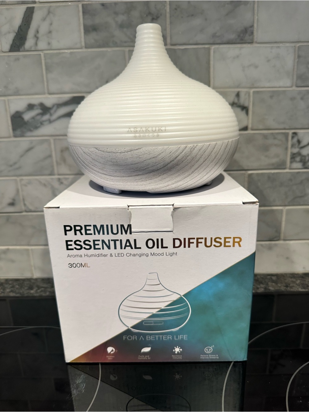 Essential oils diffuser 300ml + 2 essential oils kits